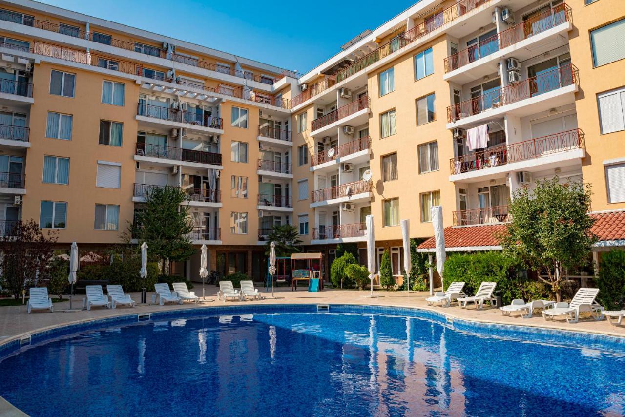 Sunny Day 1 - Menada Apartments ساني بيتش المظهر الخارجي الصورة