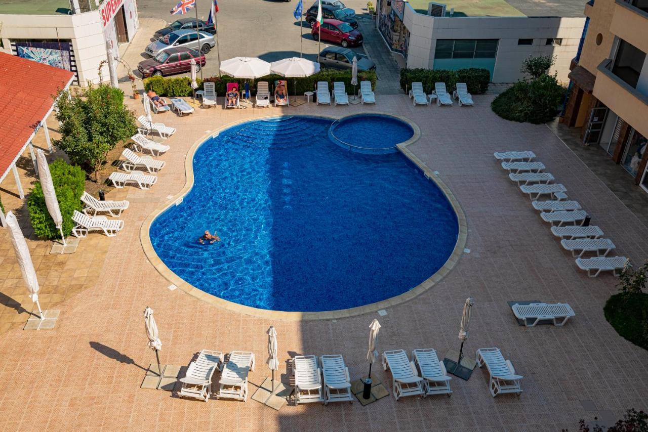 Sunny Day 1 - Menada Apartments ساني بيتش المظهر الخارجي الصورة