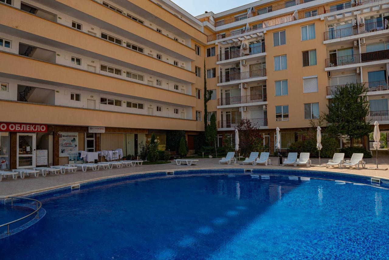 Sunny Day 1 - Menada Apartments ساني بيتش المظهر الخارجي الصورة